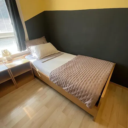 Beachfront Sun Apartman *