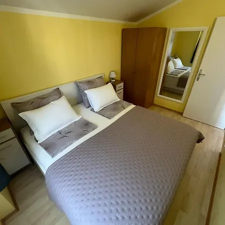 Apartment Beachfront Sun Vodice